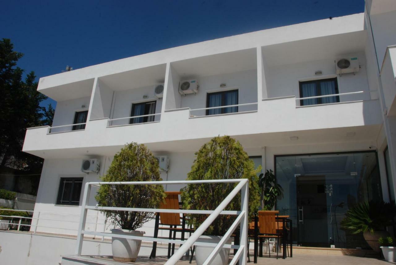Hotel Ms Sarande Exterior photo