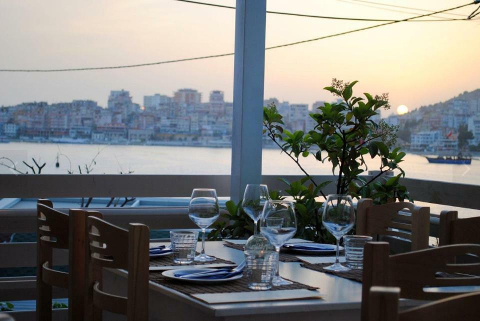 Hotel Ms Sarande Exterior photo